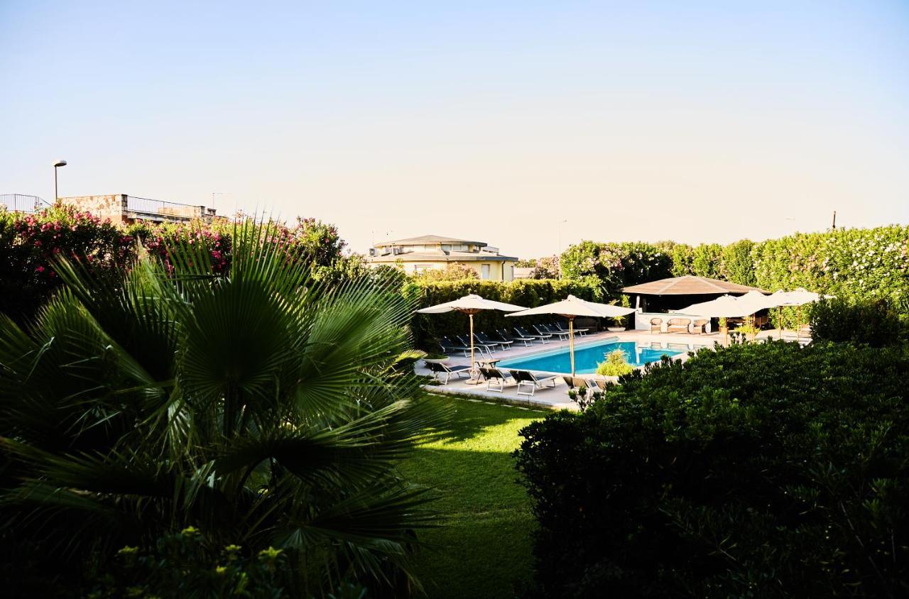 Hotel Enterprise Montalto di Castro Exterior foto